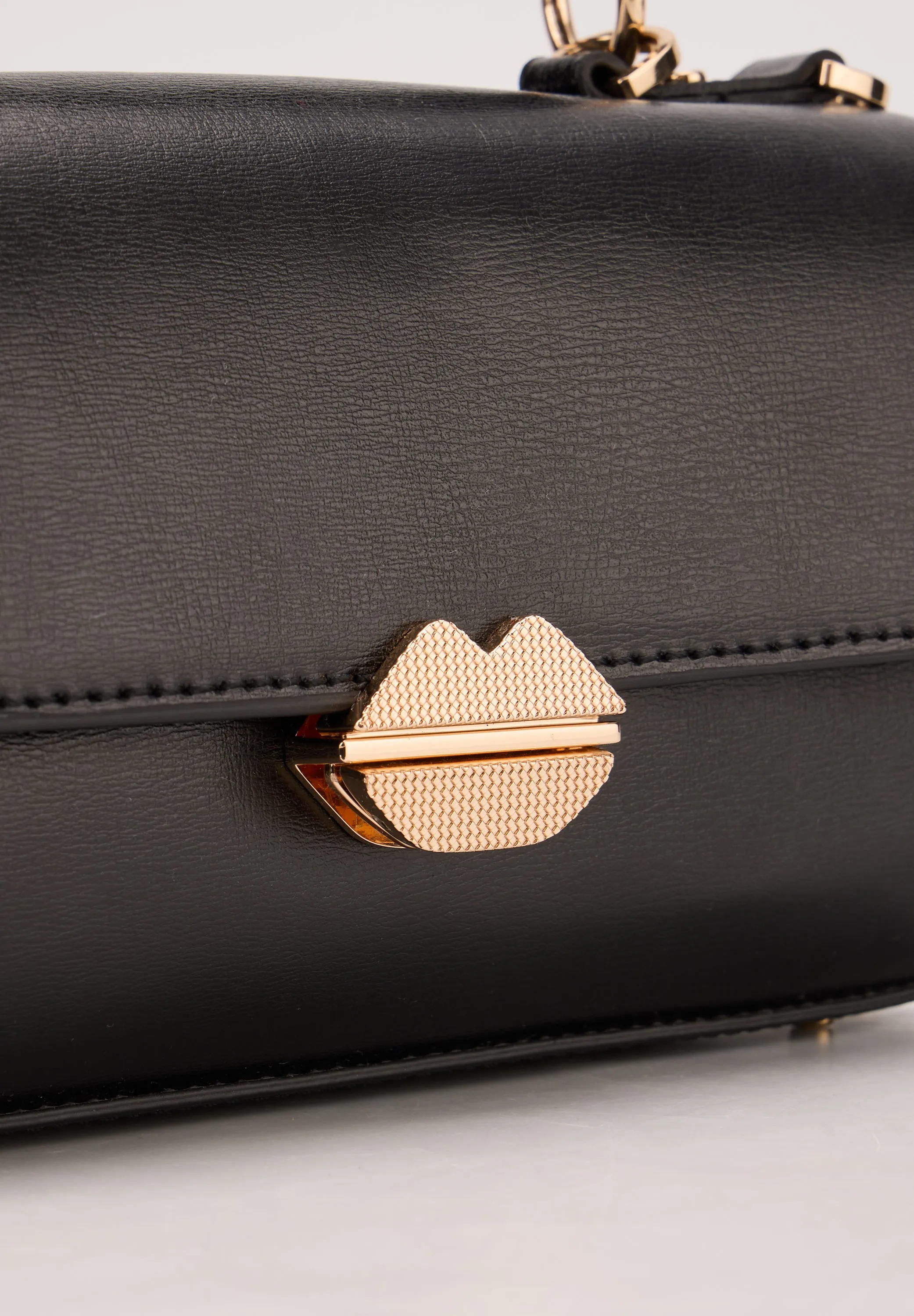 Small Satchel-Sealed With A Kiss Noir