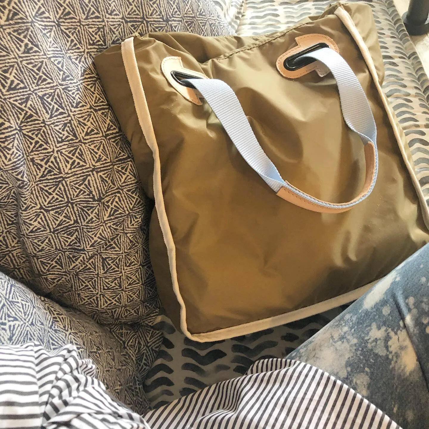 Totally Tan Tote Cover