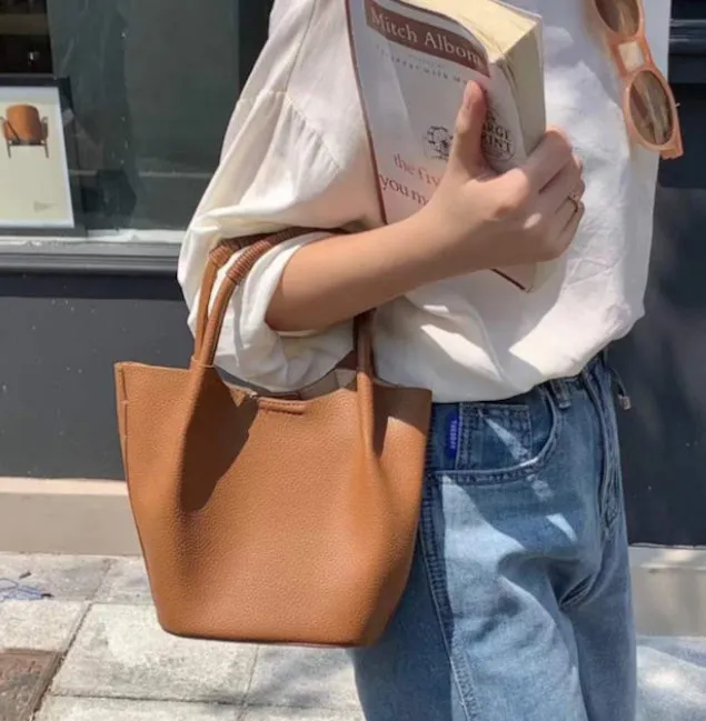 Tote- Brown / Synthetic Leather