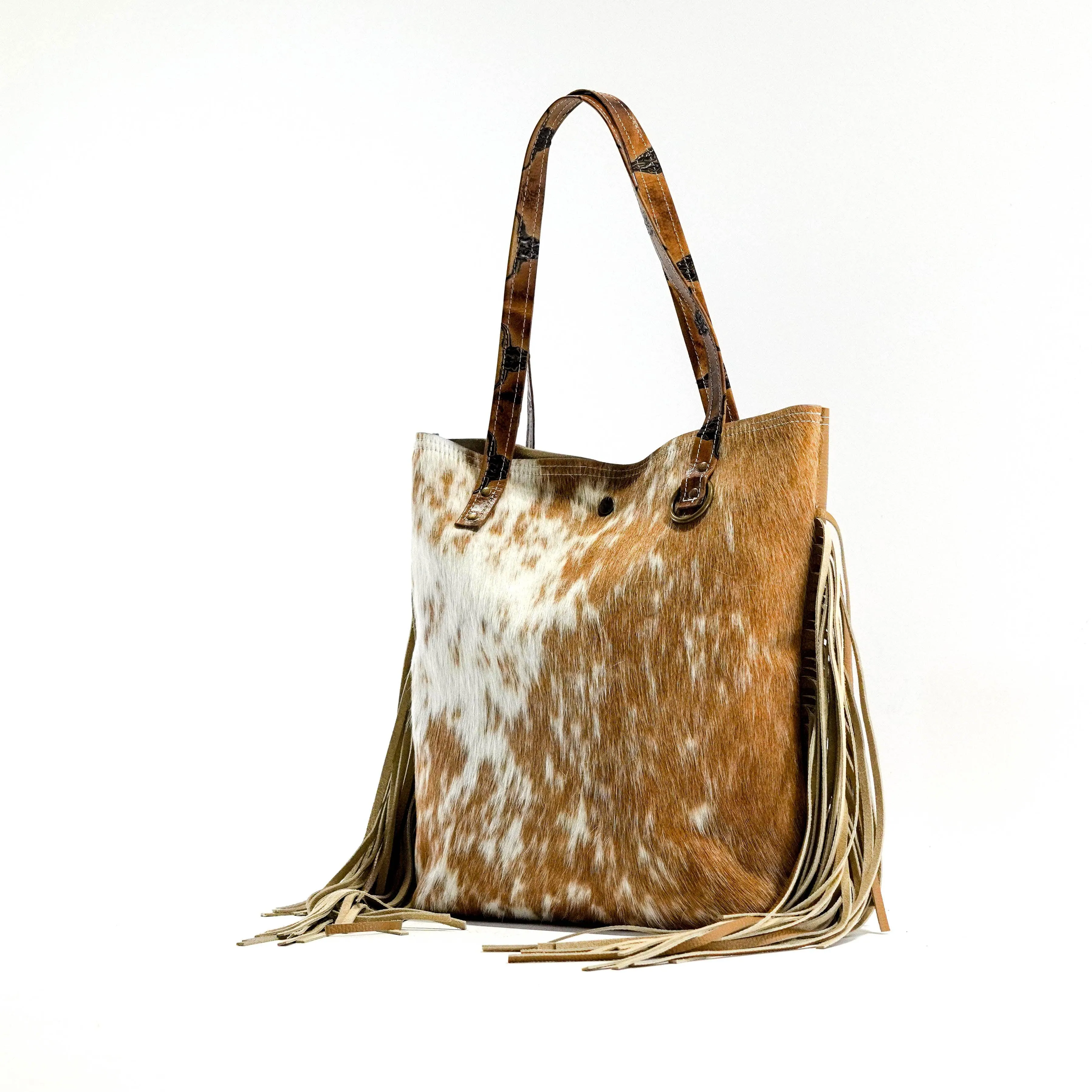 Trisha - Longhorn w/ Sepia Skulls