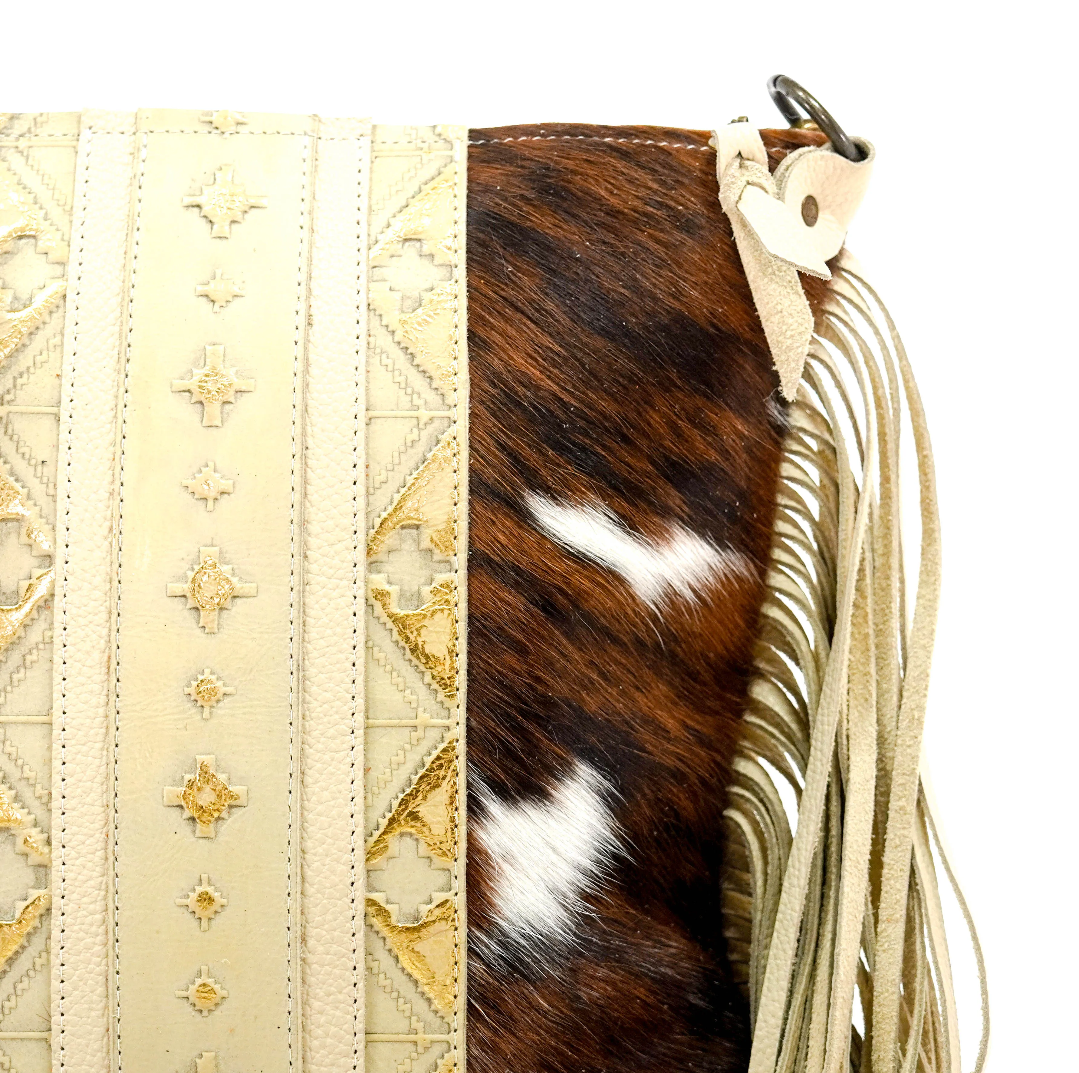 Wynonna - Tricolor w/ Golden Hills Navajo